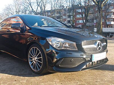 Mercedes-Benz CLA Shooting Brake CLA 200 CDI / d