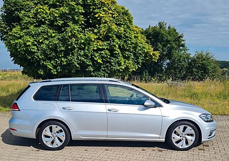 VW Golf Volkswagen 7 1.5 Highline DigiCockp.LED,Massagesitz
