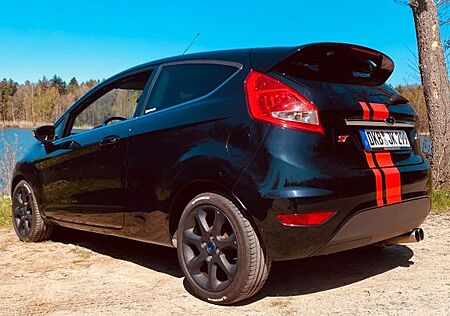 Ford Fiesta 1,25 60kW Titanium Titanium