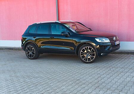 VW Touareg Volkswagen 3.0 V6 TDI SCR 150kW Tiptronic A BMT AHK