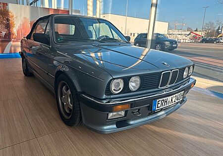 BMW 325i Cabrio Oldtimer Unfallfrei wenig KM! 2.Hand