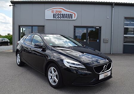 Volvo V40 2.0 T2 LED Kamera Navi Virtual