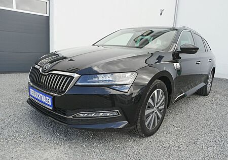Skoda Superb 2.0 TDI Combi Style*DSG*Navi*Klima