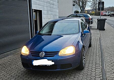 VW Golf Volkswagen 1.6, HU/AU neu!