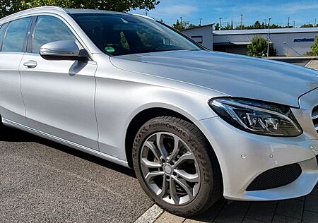 Mercedes-Benz C 200 BlueTEC T AVANTGARDE LED Autom.