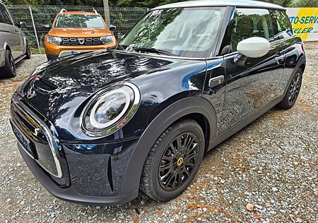 Mini Cooper SE Classic Trim