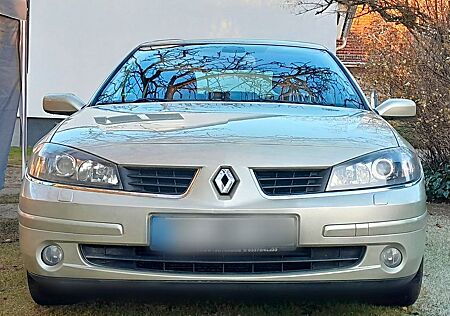 Renault Laguna Privilege 2.0 16V Aut.