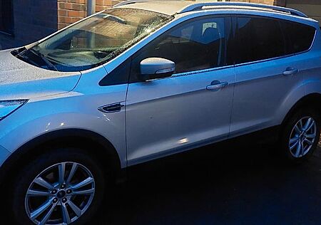 Ford Kuga 1,5 EcoBoost 4x2 110kW COOL & CONNECT C...