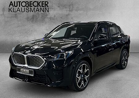 BMW iX2 eDrive20 M Sport LMR 20'' AD AHK-klappbar Na