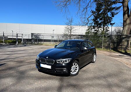 BMW 120d xDrive Advantage A Advantage