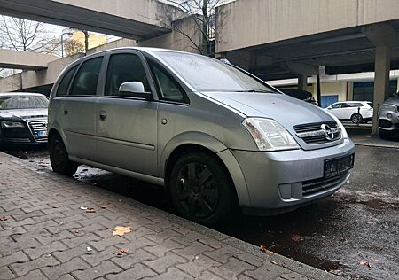 Opel Meriva 1.6 Automatik