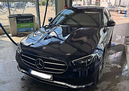 Mercedes-Benz E 200 d Autom. - Avantgarde Limousine