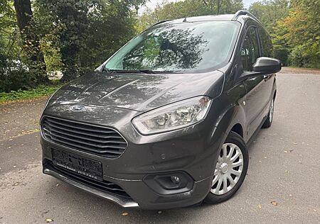 Ford Tourneo Courier Titanium orig.22tkm Klima