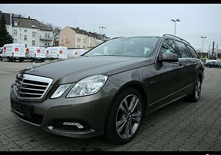 Mercedes-Benz E 350 CGI T BlueEFFICIENCY AVANTGARDE AVANTGARDE