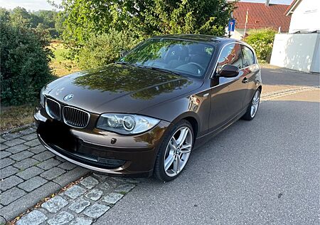 BMW 130i Edition Lifestyle Edition Lifestyle