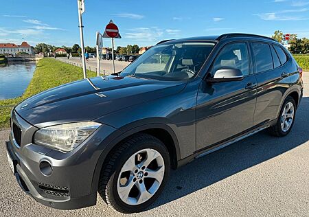 BMW X1 18d xDrive Sport Shadow Line Pano Navi Xenon