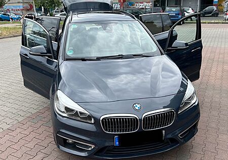 BMW 2er 220 Gran Tourer 220i Luxury Line - HU neu