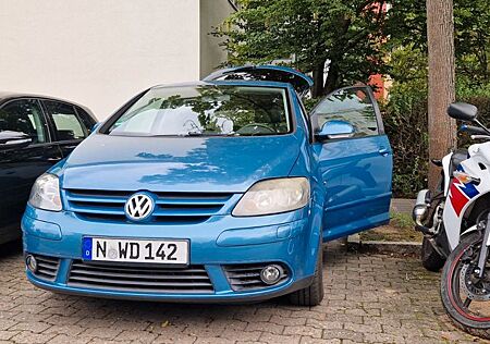 VW Golf Plus Volkswagen 1.6 FSI / Tempomat, Anhängerkupplung..