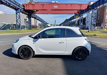 Opel Adam Jam