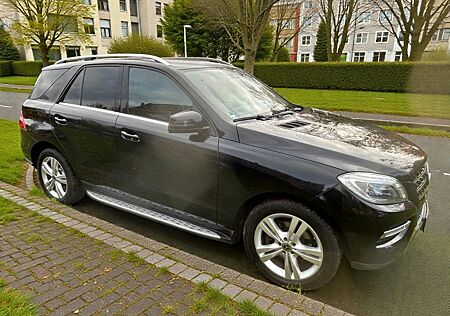Mercedes-Benz ML 350 BlueTEC 4MATIC # TÜV 09/2026 # Vollaussta