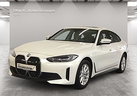 BMW i4 eDrive40 Gran Coupé LiveCockpitProf Kamera