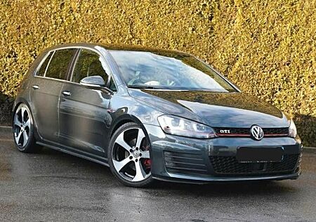 VW Golf Volkswagen 2.0 TSI DSG BMT GTI GTI **Tiefergelegt**