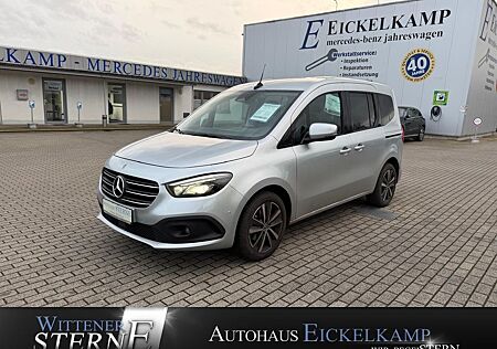Mercedes-Benz T-Klasse T 180 7G Progressive ROLLSTUHLUMBAU NAVI RFK LED