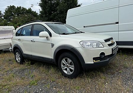 Chevrolet Captiva 2.4 LS 2WD 5-Sitzer