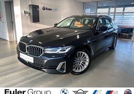 BMW 540 xDrive Touring HUD StandHZG Pano Leder Navi