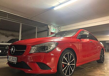 Mercedes-Benz CLA 180 - Coupe*TÜV NEU*PANORAMA*