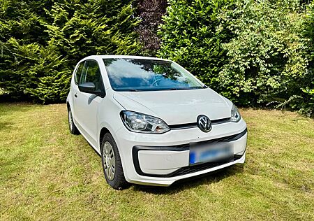 VW Up Volkswagen ! zu verkaufen - TÜV & INSPEKTION NEU!