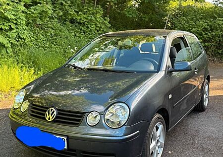 VW Polo Volkswagen 1.4 9N Tüv Neu 12 fach Bereift