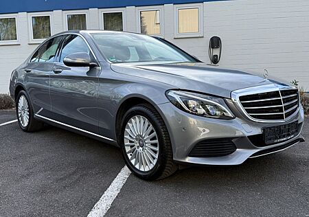 Mercedes-Benz C 180 C Limousine,Auto,Leder,Navi,Erstehand