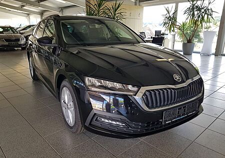 Skoda Octavia Combi 4 TSI AMB. Garantie 6/26 AHK Sitzh