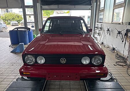 VW Golf Volkswagen Cabrio (Erdbeerkörbchen)