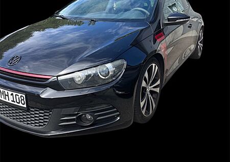 VW Scirocco Volkswagen 2.0 TSI DSG -