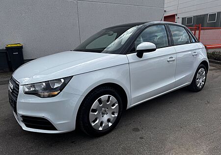 Audi A1 Sportback attraction 5 Türer Klima