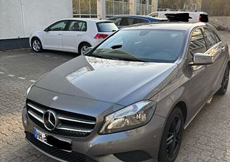 Mercedes-Benz A 180 Style Style
