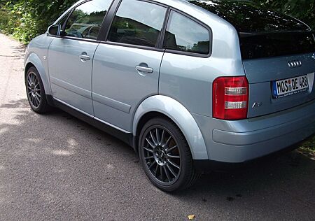 Audi A2 1.4 -