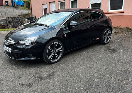 Opel Astra GTC 1.6 Turbo 132kW Edition Edition