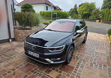 VW Passat Alltrack Volkswagen 2.0 TSI DSG 4MOTION Alltrack...