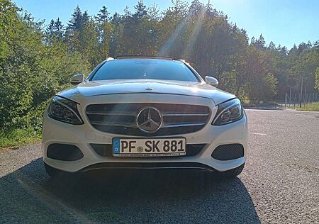 Mercedes-Benz C 200 T -