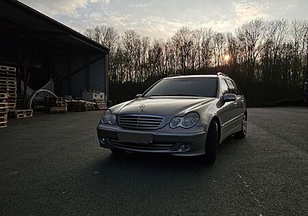Mercedes-Benz C 180 KOMPRESSOR T ELEGANCE Elegance