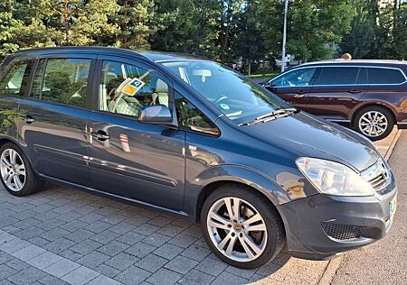 Opel Zafira Zuverlässiger 7-Sitzer mit frischem TÜV bis 2027
