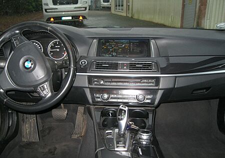 BMW 525d / Klima/Navi/Glasdach/ Nur Export oder Gewe