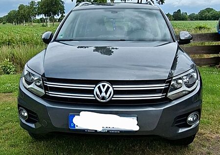 VW Tiguan Volkswagen 2.0 TDI 130kW DSG 4MOT BMT Track & St...