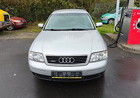 Audi A6 2.4 Avant -