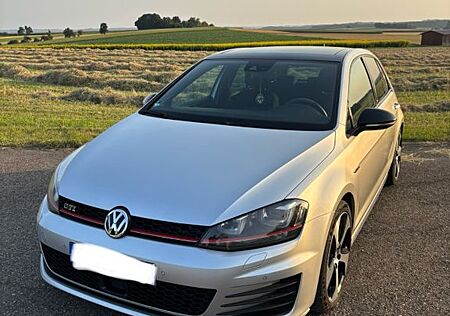 VW Golf Volkswagen 2.0 TSI BMT GTI