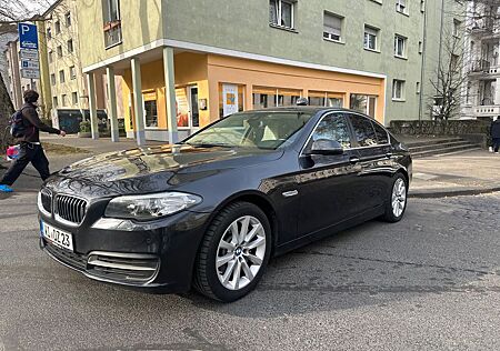 BMW 525d xDrive A Modern Line Modern Line