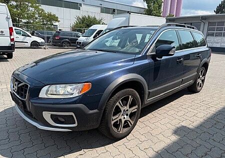 Volvo XC 70 XC70 AWD 1.Hand Navi Leder Schiebedach